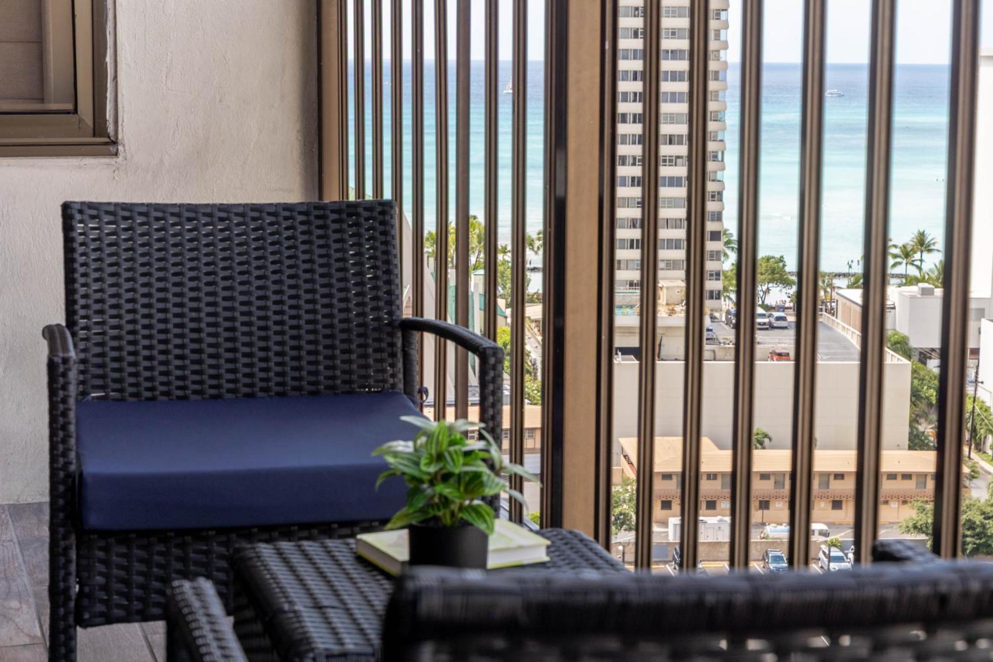 Aloha Vibes With Ocean Views, Near Beach & Parking! Honolulu Eksteriør bilde