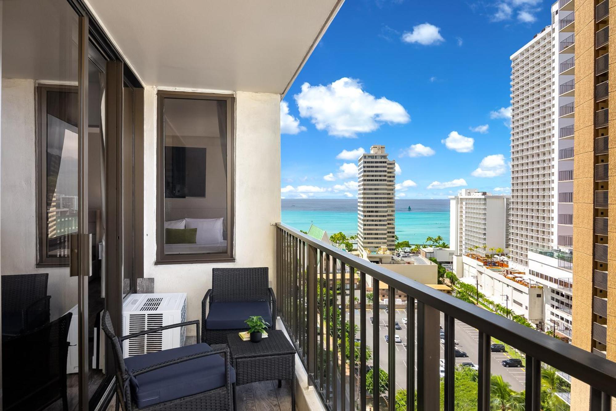 Aloha Vibes With Ocean Views, Near Beach & Parking! Honolulu Eksteriør bilde